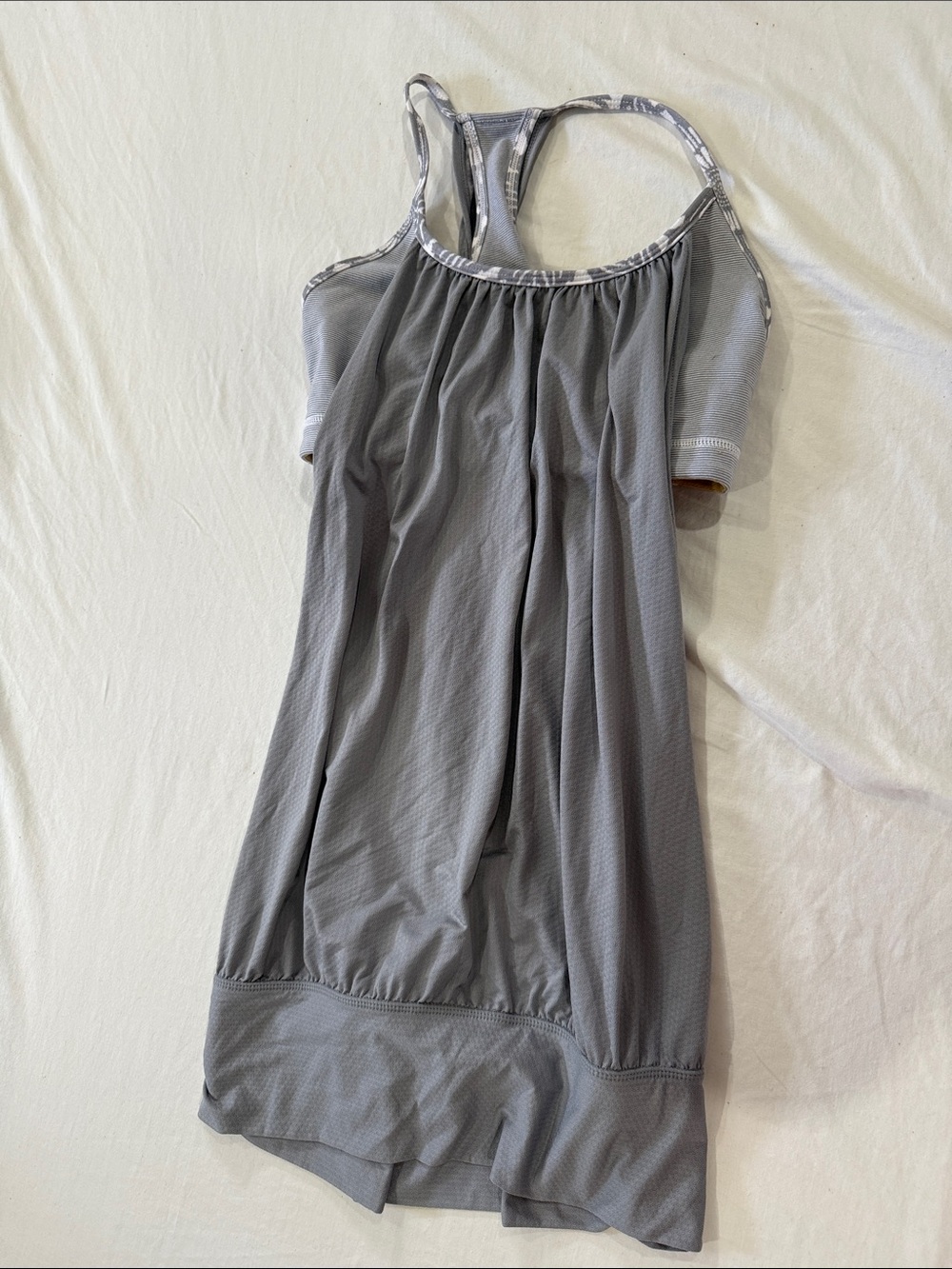 Lululemon Women’s Gray Activewear Tank with Built-In Shelf Bra